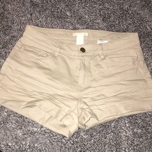 tan shorts